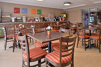 Hotel Comfort Inn Brampton photo 4