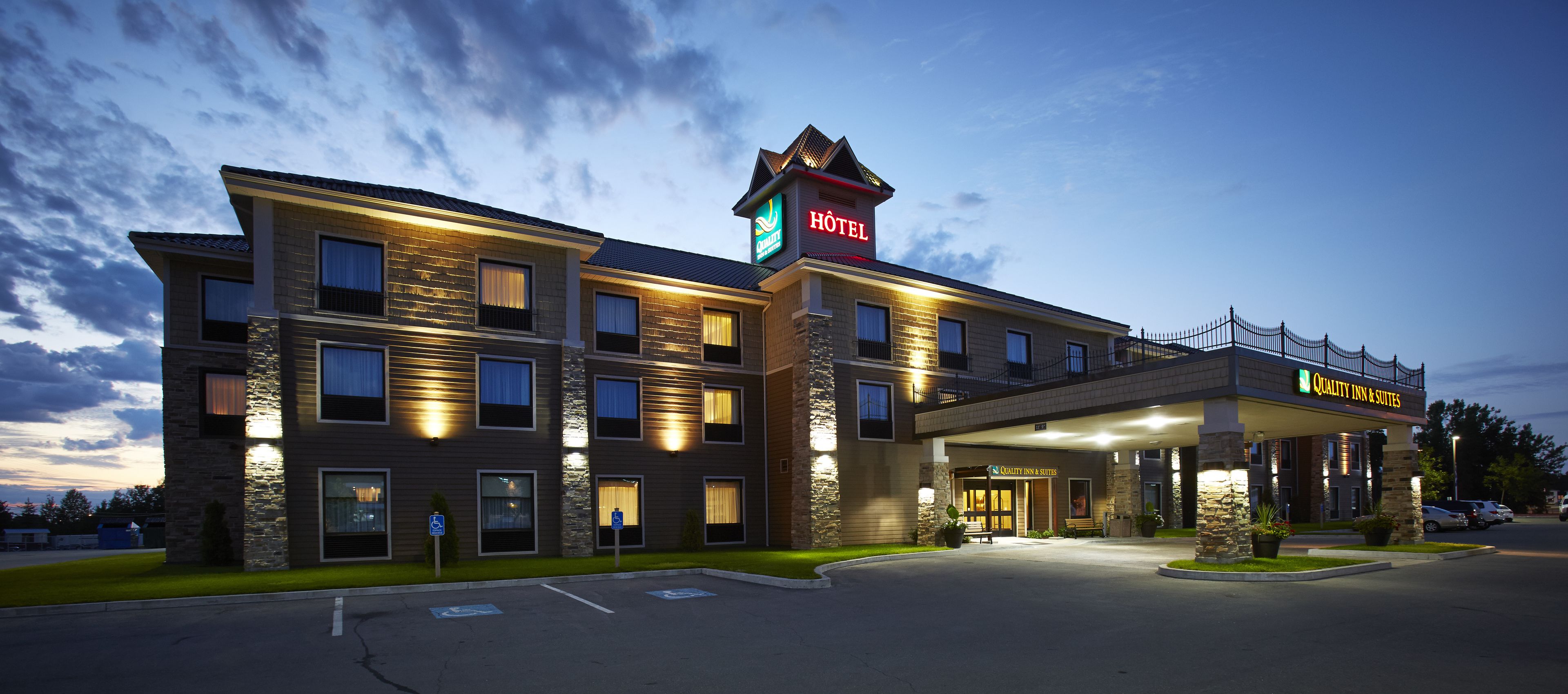 Quality Inn & Suites Val D'Or image 1