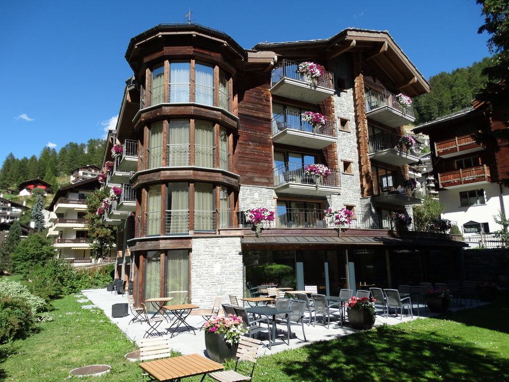 Hotel Phoenix Zermatt image 1