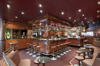Hotel Bar