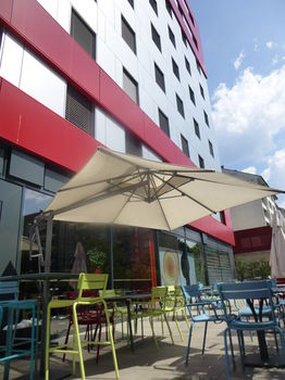 ibis Geneve Centre Nations - Tap to explore photos