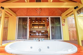 Jetted Tub