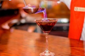 Hotel Bar