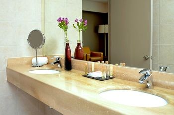 Radisson Ciudad Empresarial Santiago photo 3