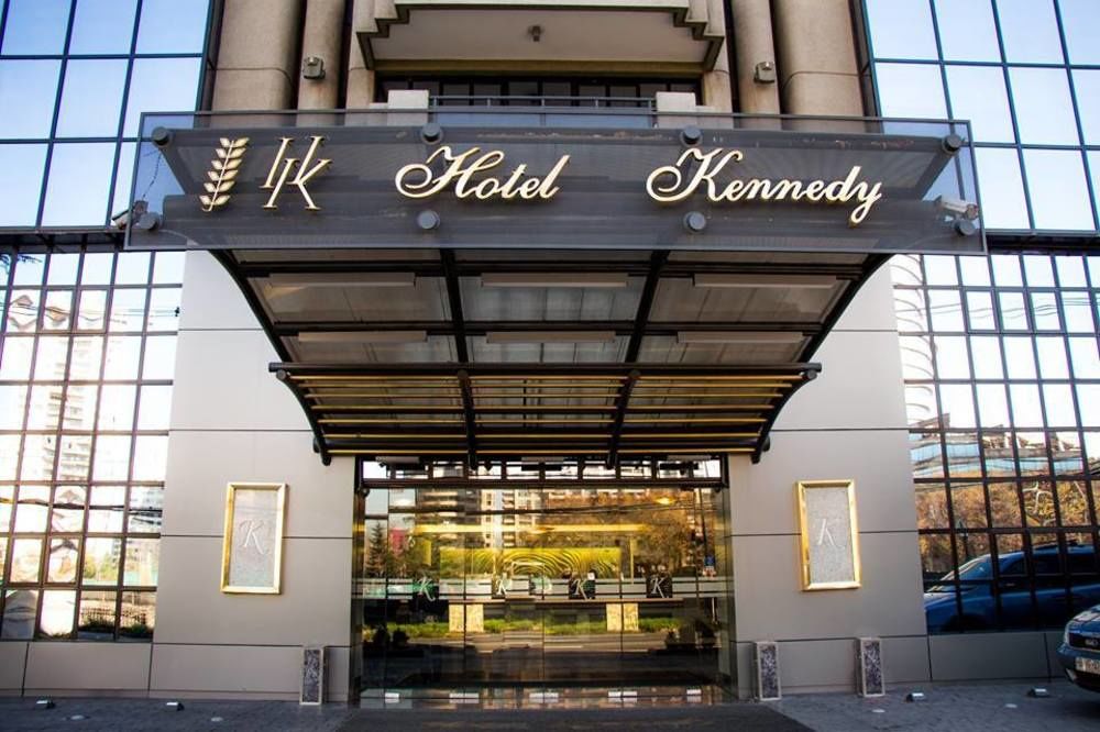 Hotel Kennedy Santiago image 1