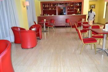 Hotel Bar