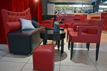 Hotel Bar