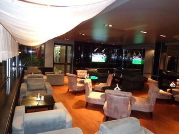 Hotel Lounge