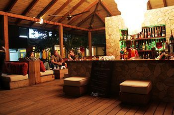 Snack Bar