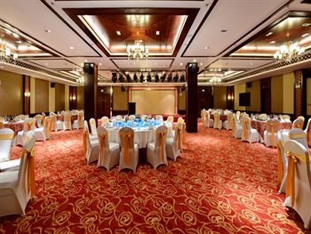 Cc Regalia Resort & Spa Deqin photo 3
