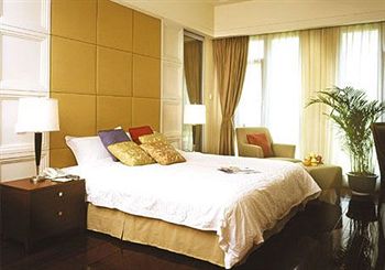 Chateau Regency Apartment photo 4