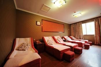 Carry Centre Hotel photo 4