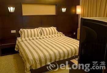 WHWH Business Hotel photo 3