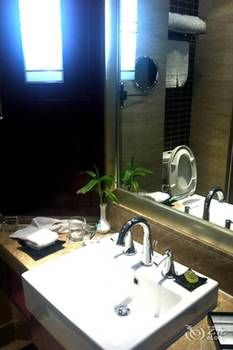 Riverside No.1 Hotel - Wuhan photo 3