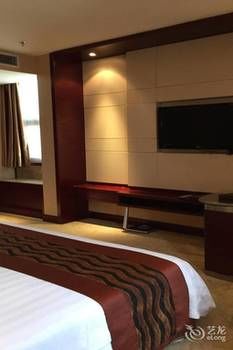 Riverside No.1 Hotel - Wuhan photo 4