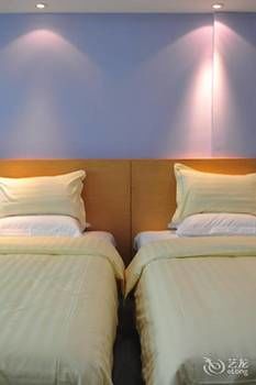 Constellation Hotel photo 3