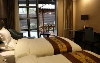 Airland Hotel photo 2