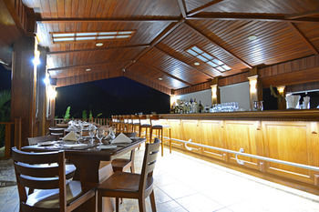 Hotel Lounge