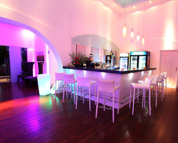 Hotel Bar