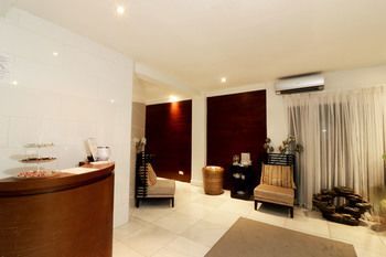 Spa Reception