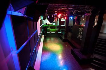 Hotel Bar