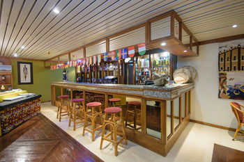 Hotel Lounge