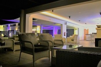 Hotel Bar