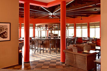 Hotel Bar