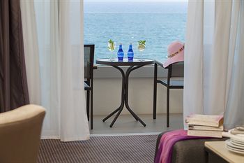 Guestroom View