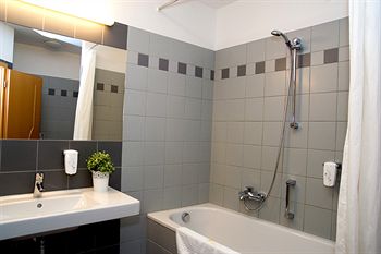 Business Hotel Alley **** photo 5