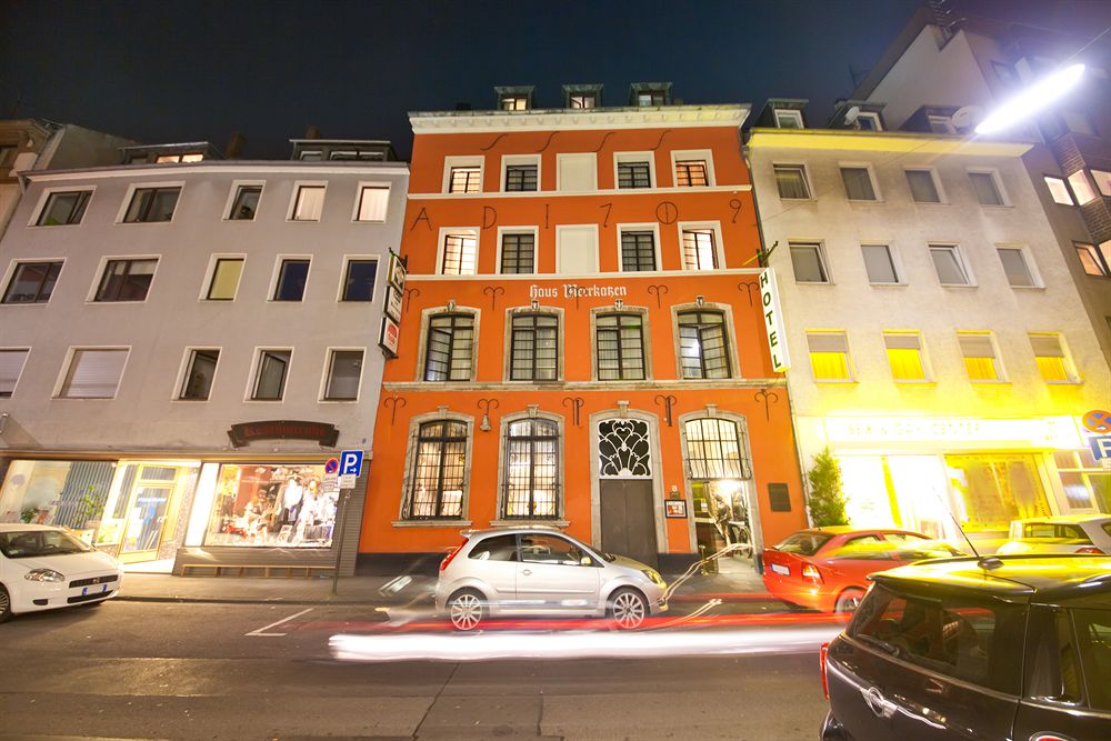 Novum Hotel Ahl Meerkatzen Koln Altstadt image 1