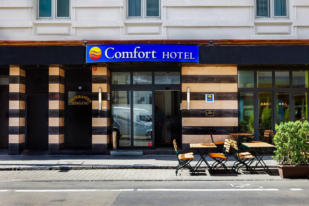 Comfort Hotel Frankfurt Central Station image 1