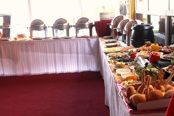 Family Dining