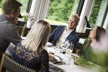 Couples Dining
