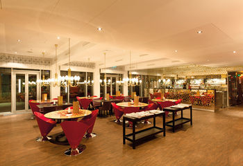 Hotel Lounge