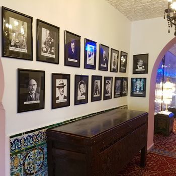 Hotel Bar