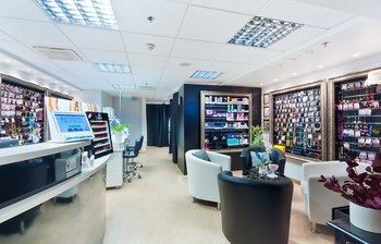 Nail Salon