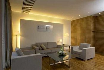 Hotel Lounge