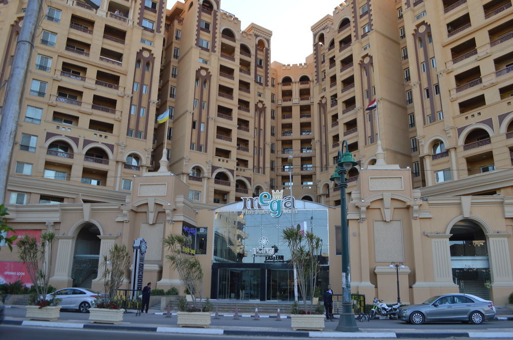 Eastern Al Montazah Hotel image 1
