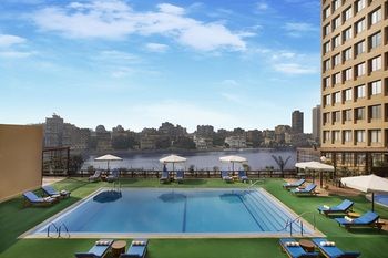 Hilton Cairo World Trade Center Residences image 1