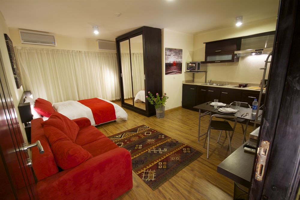 NewCity Aparthotel - Suites & Apartments image 1