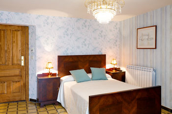 Guestroom 2, Hotel Villa San Jorge, Huesca