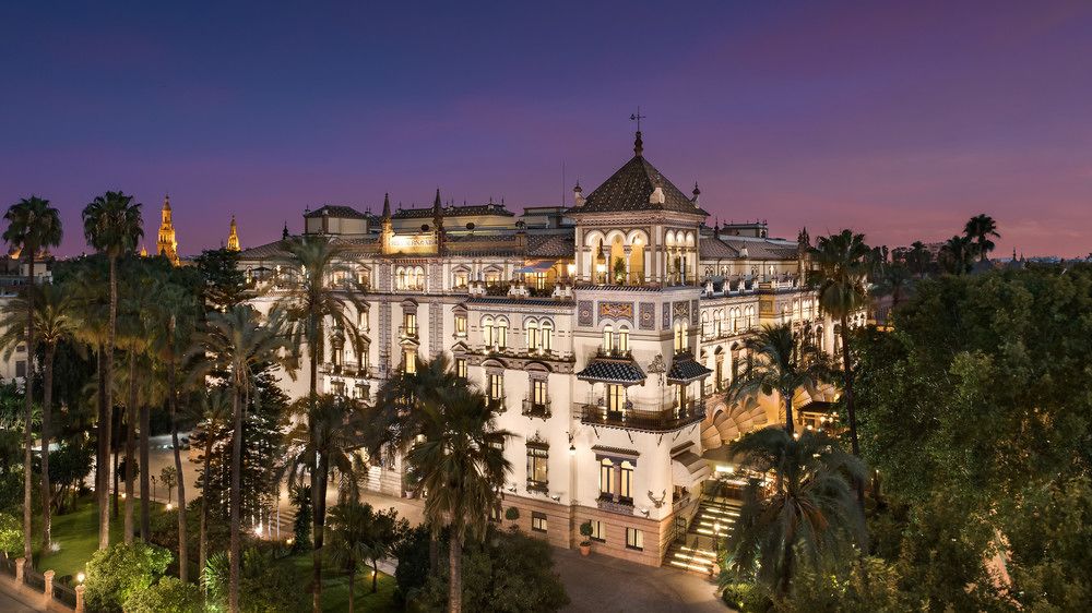 Hotel Alfonso XIII - A Luxury Collection Hotel image 1