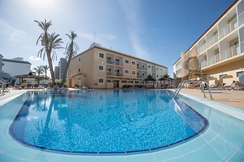 Corralejo Surfing Colors Hotel&Apartments image 1