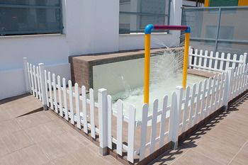 Deluxe Hostels  Suites