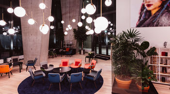 Hotel Bar