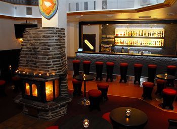 Hotel Lounge