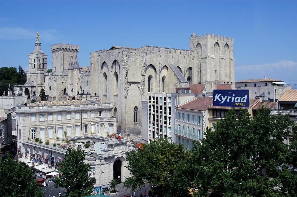 Kyriad Avignon - Palais des Papes image 1
