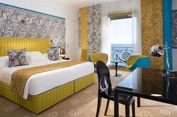 Hotel Negresco Promenade des Anglais France thumbnail