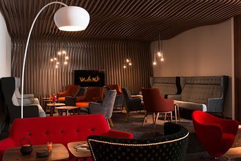 Hotel Lounge